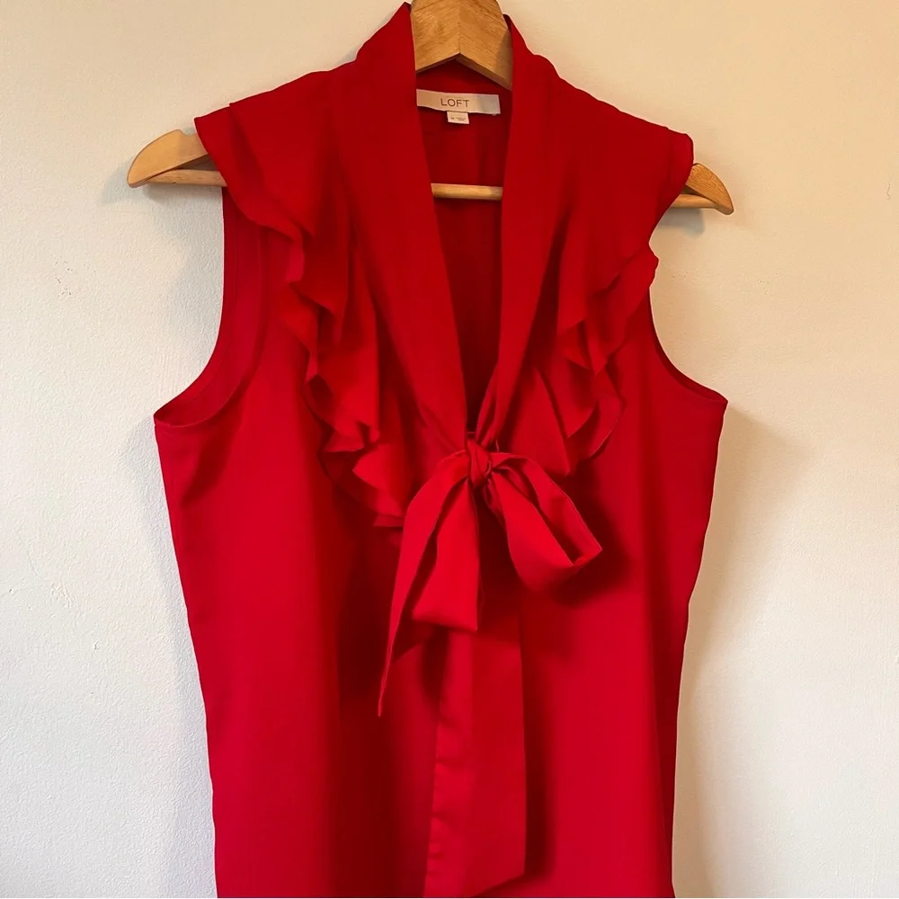 Ann Taylor LOFT Red Ruffle Tie Front Sleeveless Blouse, Size M - Picture 3 of 9